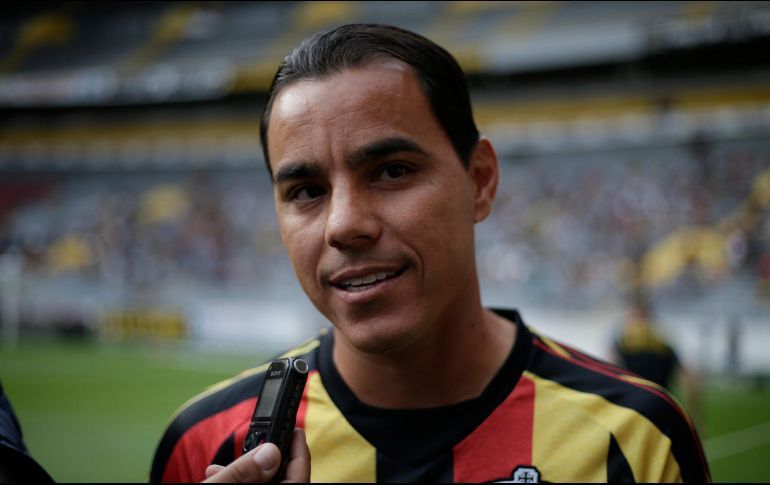 Omar Bravo jugará con Leones Negros en el Ascenso MX