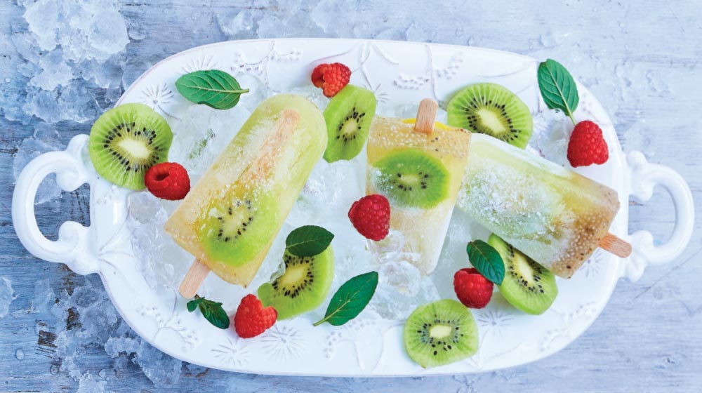 Paletas de kiwi y chía