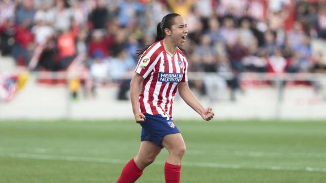 Charlyn Corral se estrena en la goleada Colchonera al Sevilla