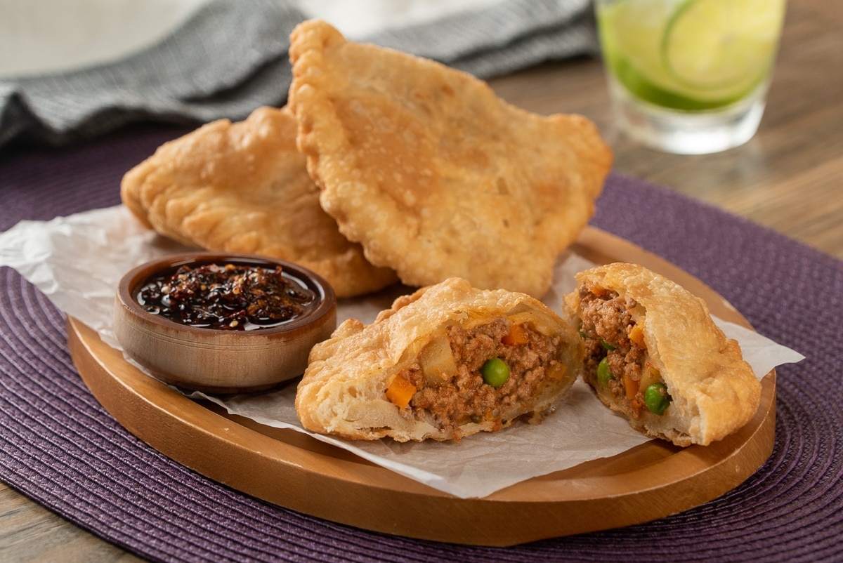 Empanadas fritas de picadillo