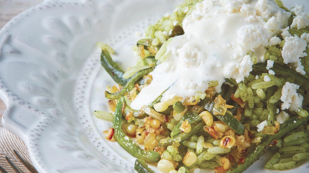 Arroz verde con elote y chile poblano