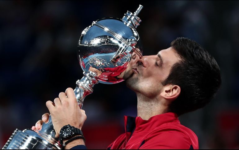 Djokovic vence a Millman para ganar el Abierto de Japón